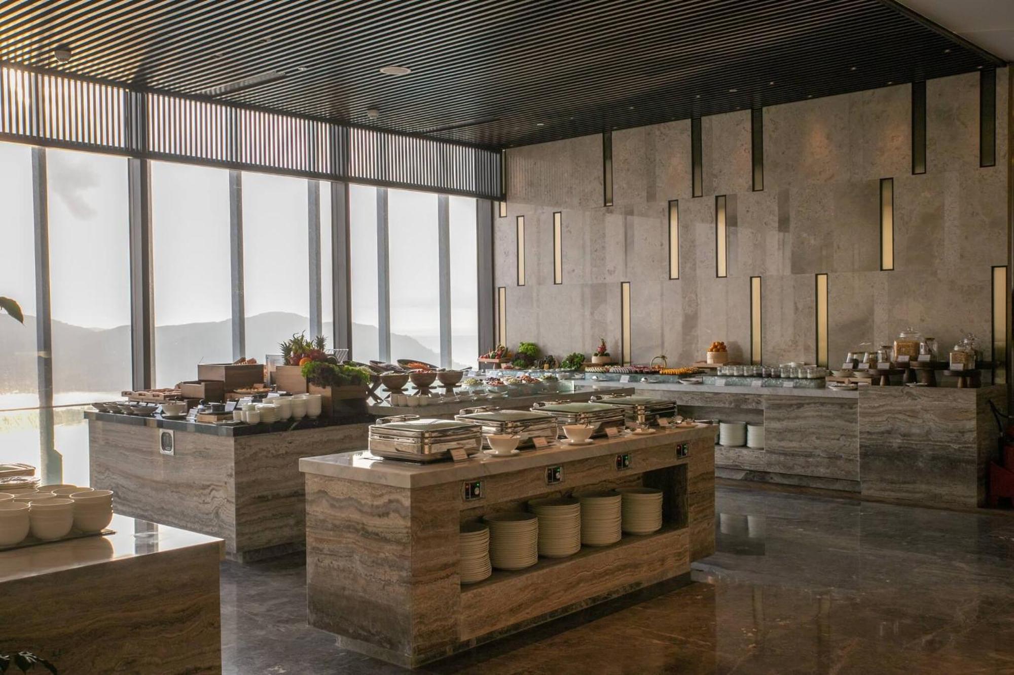 Tms Pulman Quy Nhon Apartment Bagian luar foto